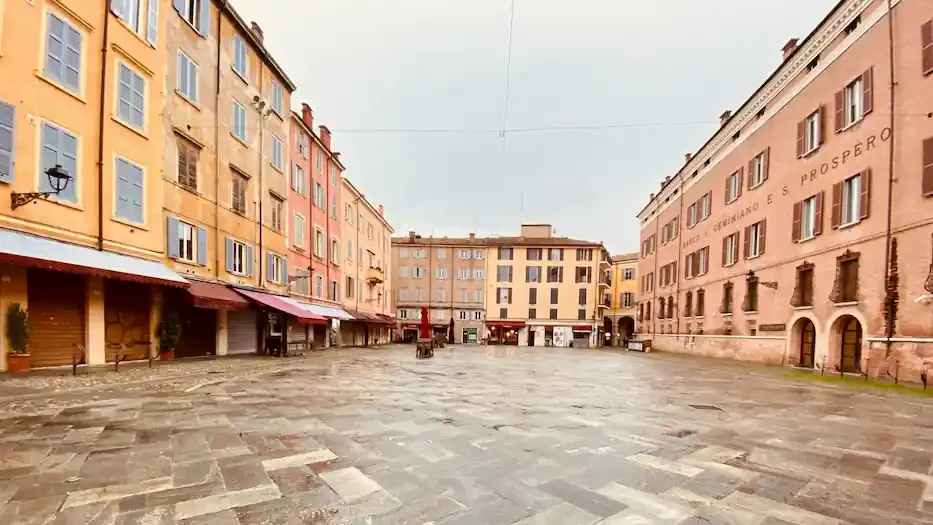 Insegne luminose a Modena - Sirio Project