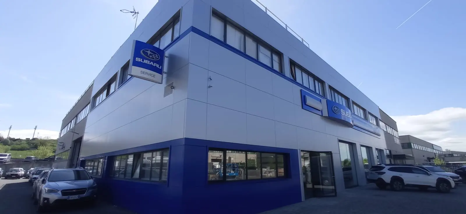 Rivestimenti facciate - sirio project insegne - partner certificati